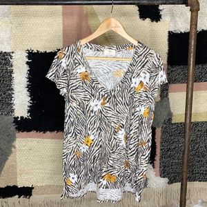 Anthropologie T.La Animal Print Top Flower Detail